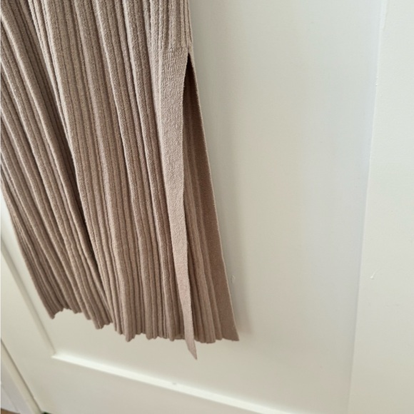 and other stories fitted midi tank dress - Picture 3 of 5